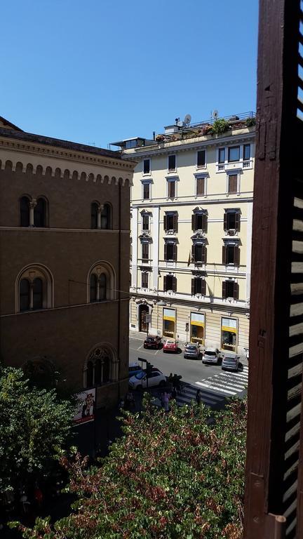 Cola Di Rienzo Bed and breakfast Roma