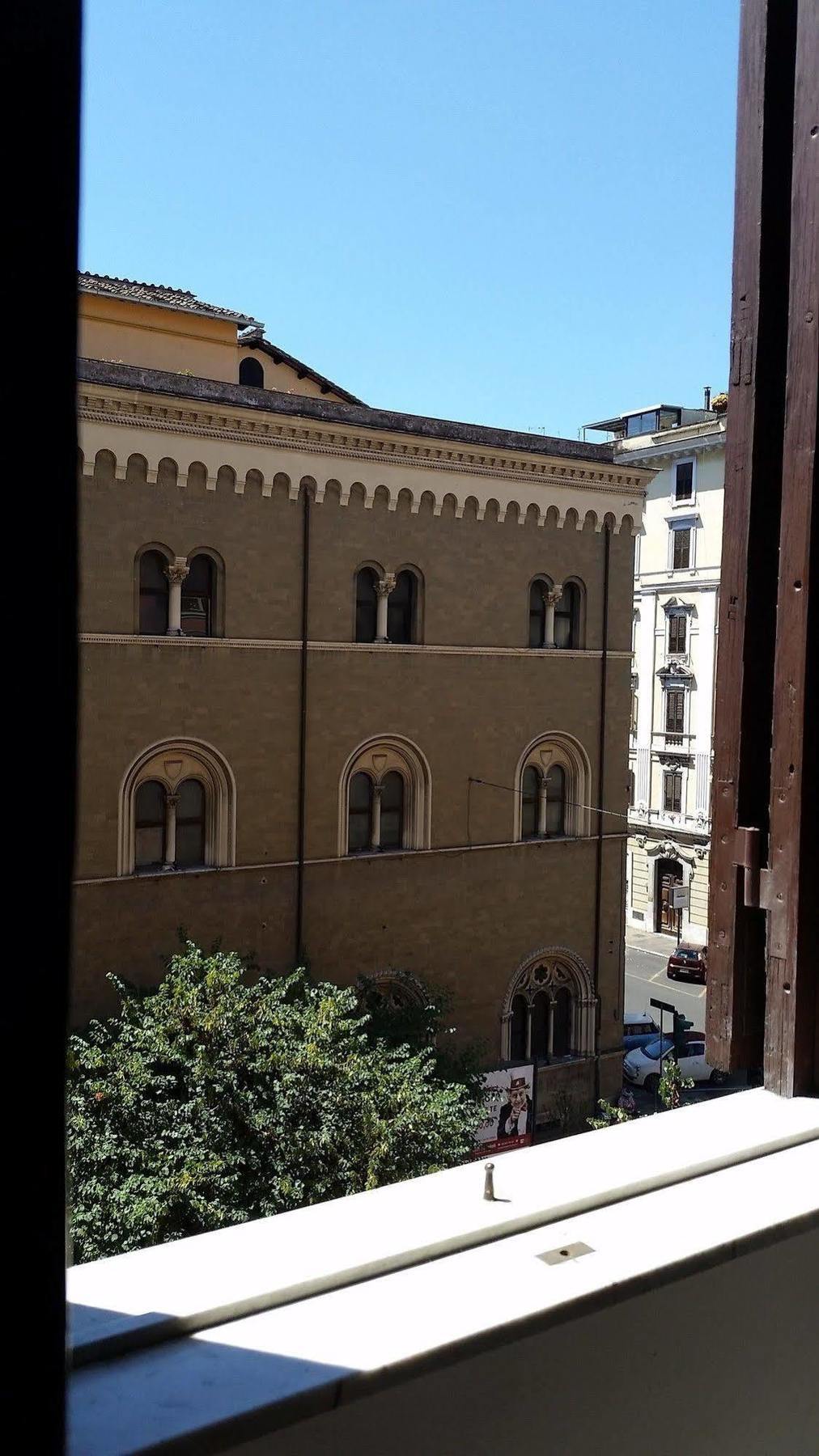 Bed and breakfast Cola Di Rienzo 2*